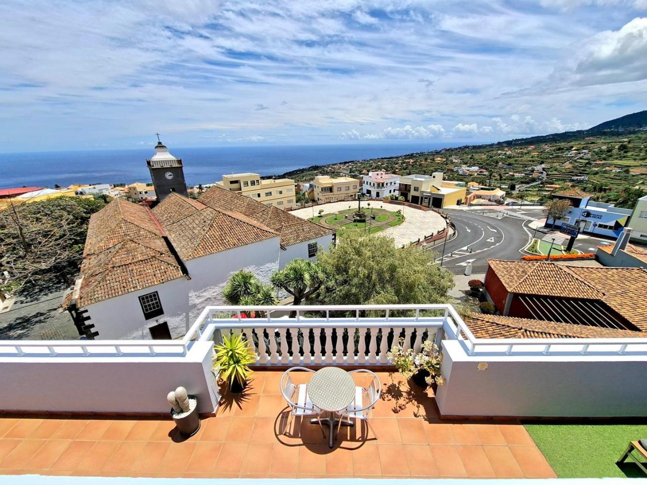 La Casita Del Arco Atico Apartment San Pedro  Exterior photo
